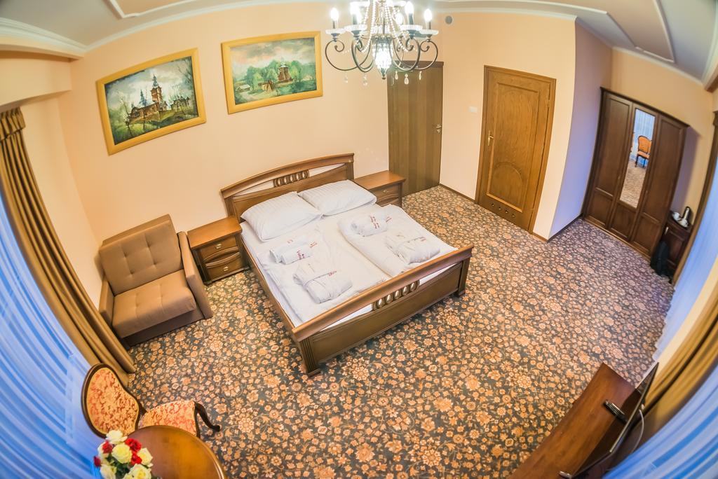 Victoria Cechini Hotel