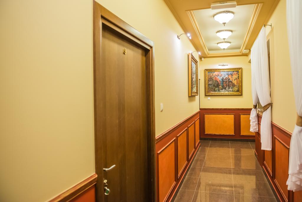 Hotel Victoria Cechini 2*