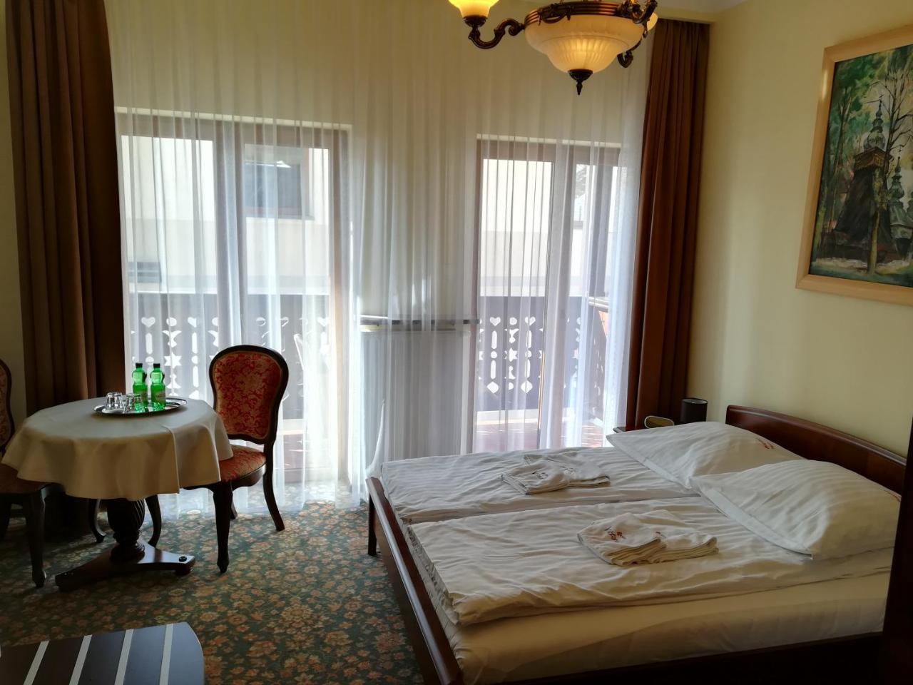 Victoria Cechini Hotel 2*